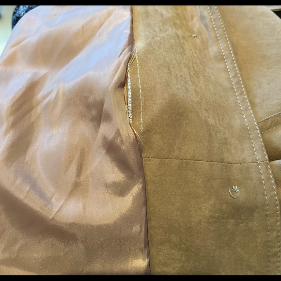 Yuma Vintage Style Oversized Tan Trench Coat Unisex - Picture 7 of 7